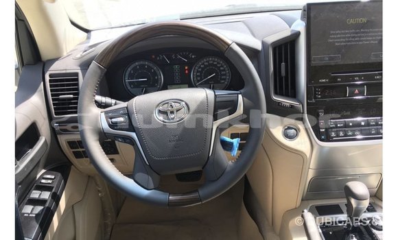 Buy Import Toyota Land Cruiser Black Car in Import - Dubai in Bumthang Buy Import Toyota Land Cruiser Black Car in Import - Dubai in Bumthang