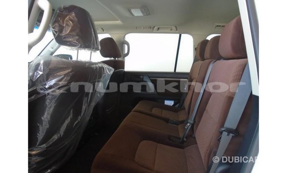 Buy Import Toyota Land Cruiser Other Car in Import - Dubai in Bumthang Buy Import Toyota Land Cruiser Other Car in Import - Dubai in Bumthang