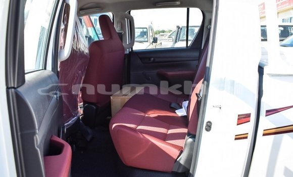 Buy Import Toyota Hilux White Car in Import - Dubai in Bumthang Buy Import Toyota Hilux White Car in Import - Dubai in Bumthang