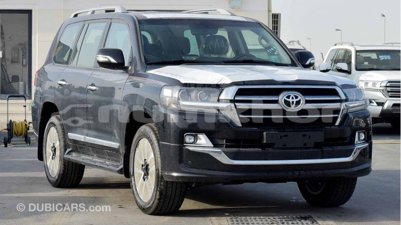Big with watermark toyota land cruiser bumthang import dubai 2293