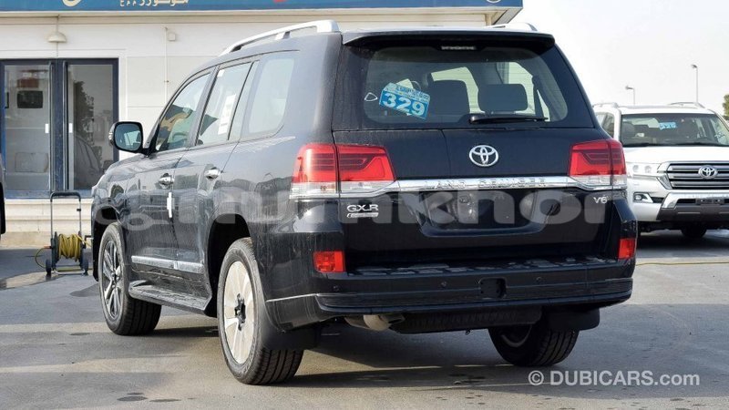 Big with watermark toyota land cruiser bumthang import dubai 2293