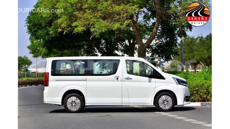 Big with watermark toyota granvia bumthang import dubai 2303