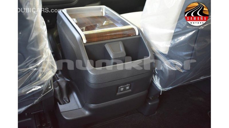 Big with watermark toyota granvia bumthang import dubai 2303