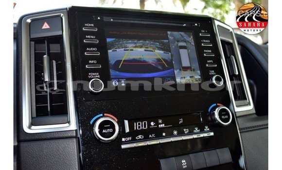 Buy Import Toyota Granvia White Car in Import - Dubai in Bumthang Buy Import Toyota Granvia White Car in Import - Dubai in Bumthang