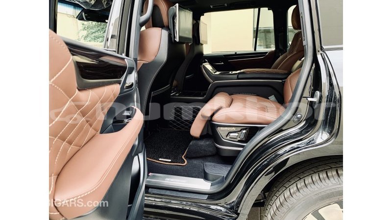Big with watermark lexus lx bumthang import dubai 2305