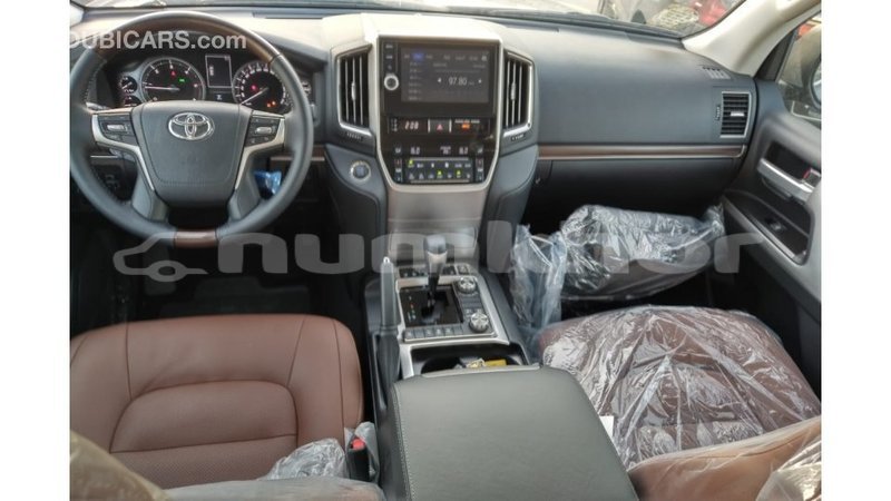 Big with watermark toyota land cruiser bumthang import dubai 2307