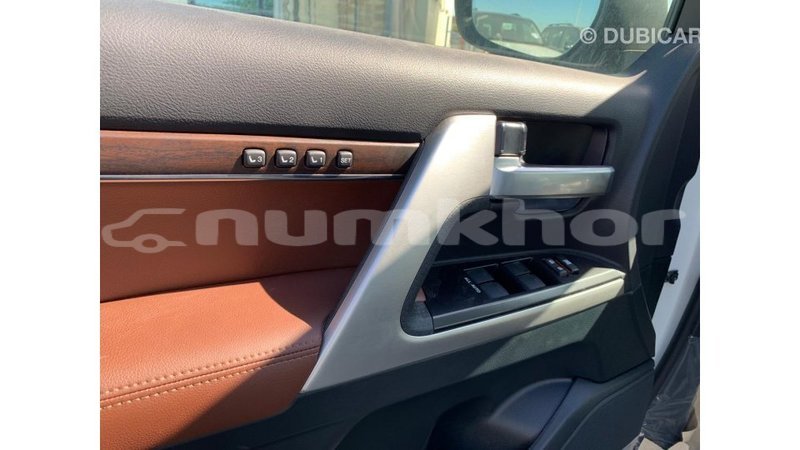 Big with watermark toyota land cruiser bumthang import dubai 2307