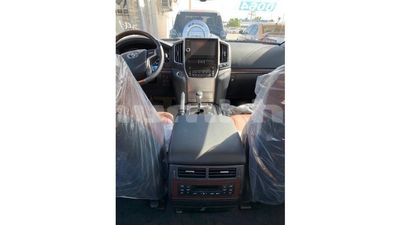 Big with watermark toyota land cruiser bumthang import dubai 2307