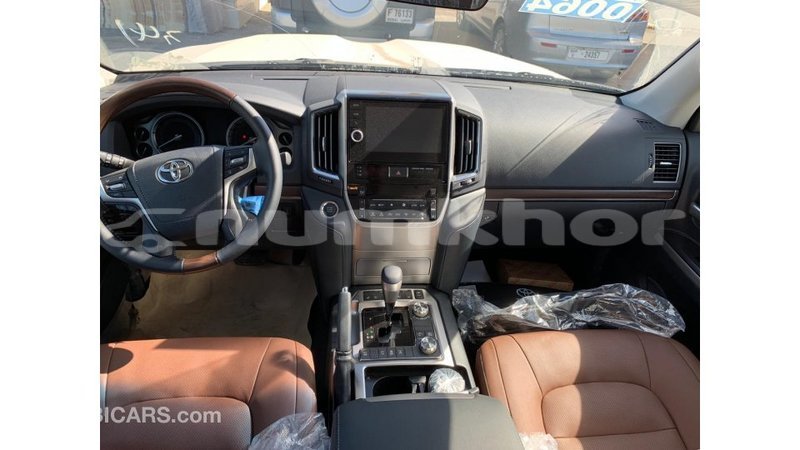 Big with watermark toyota land cruiser bumthang import dubai 2307