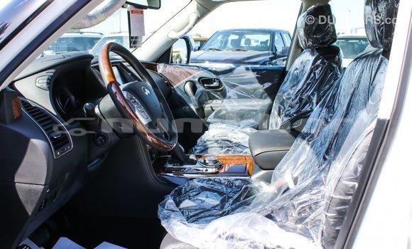 Buy Import Infiniti Q White Car in Import - Dubai in Bumthang Buy Import Infiniti Q White Car in Import - Dubai in Bumthang