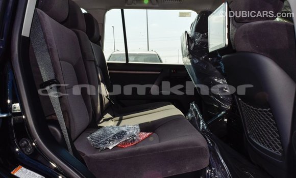 Buy Import Toyota Land Cruiser Black Car in Import - Dubai in Bumthang Buy Import Toyota Land Cruiser Black Car in Import - Dubai in Bumthang