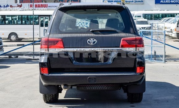 Buy Import Toyota Land Cruiser Black Car in Import - Dubai in Bumthang Buy Import Toyota Land Cruiser Black Car in Import - Dubai in Bumthang