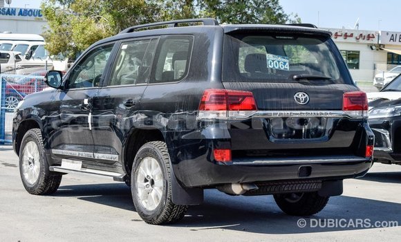 Buy Import Toyota Land Cruiser Black Car in Import - Dubai in Bumthang Buy Import Toyota Land Cruiser Black Car in Import - Dubai in Bumthang