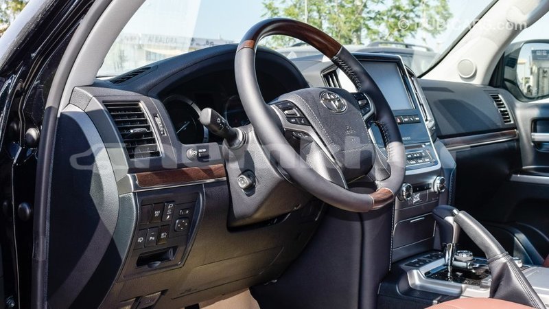 Big with watermark toyota land cruiser bumthang import dubai 2321
