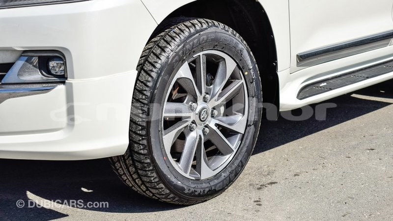 Big with watermark toyota land cruiser bumthang import dubai 2323