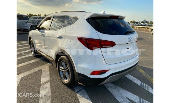 Buy Import Hyundai Santa Fe White Car in Import - Dubai in Bumthang Buy Import Hyundai Santa Fe White Car in Import - Dubai in Bumthang