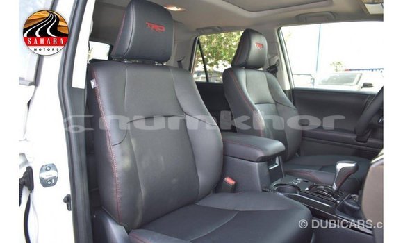 Buy Import Toyota 4Runner White Car in Import - Dubai in Bumthang Buy Import Toyota 4Runner White Car in Import - Dubai in Bumthang