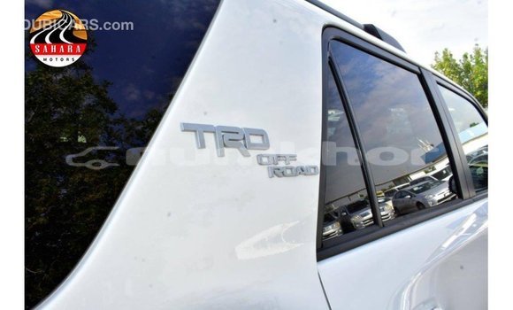 Buy Import Toyota 4Runner White Car in Import - Dubai in Bumthang Buy Import Toyota 4Runner White Car in Import - Dubai in Bumthang