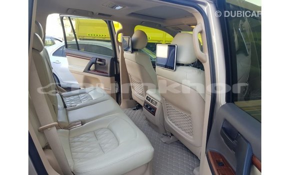 Buy Import Toyota Land Cruiser Other Car in Import - Dubai in Bumthang Buy Import Toyota Land Cruiser Other Car in Import - Dubai in Bumthang
