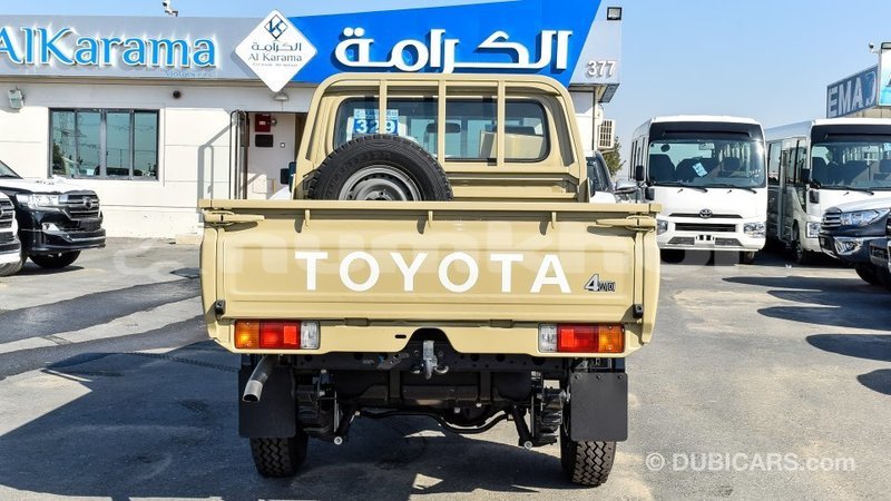 Big with watermark toyota land cruiser bumthang import dubai 2333