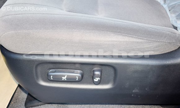 Buy Import Toyota Land Cruiser White Car in Import - Dubai in Bumthang Buy Import Toyota Land Cruiser White Car in Import - Dubai in Bumthang