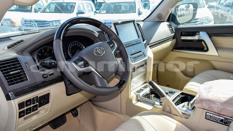 Big with watermark toyota land cruiser bumthang import dubai 2335