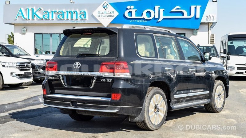 Big with watermark toyota land cruiser bumthang import dubai 2335