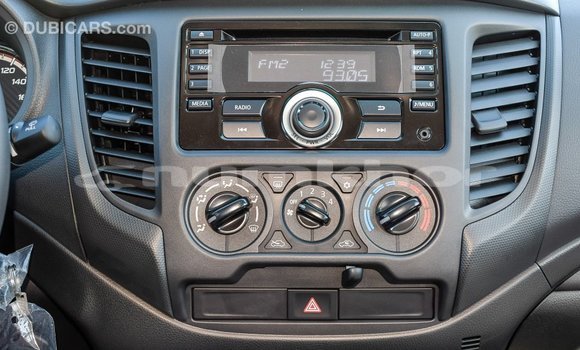 Buy Import Mitsubishi L200 White Car in Import - Dubai in Bumthang Buy Import Mitsubishi L200 White Car in Import - Dubai in Bumthang