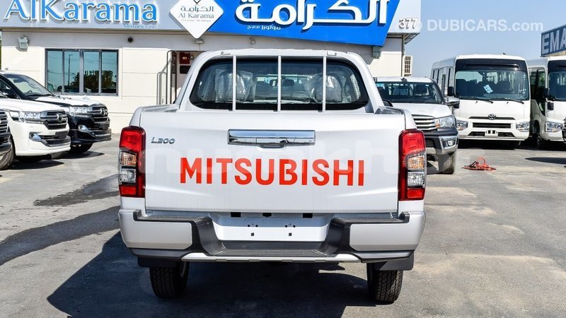 Big with watermark mitsubishi l200 bumthang import dubai 2339