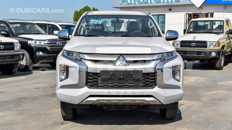 Big with watermark mitsubishi l200 bumthang import dubai 2343