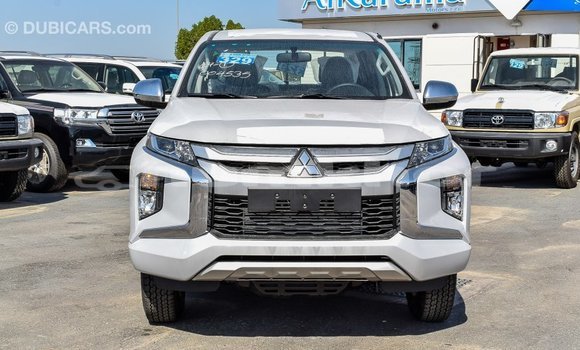 Buy Import Mitsubishi L200 White Car in Import - Dubai in Bumthang Buy Import Mitsubishi L200 White Car in Import - Dubai in Bumthang