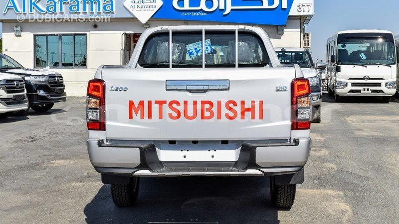 Big with watermark mitsubishi l200 bumthang import dubai 2343