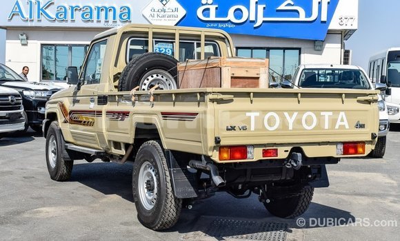 Buy Import Toyota Land Cruiser Beige Car in Import - Dubai in Bumthang Buy Import Toyota Land Cruiser Beige Car in Import - Dubai in Bumthang