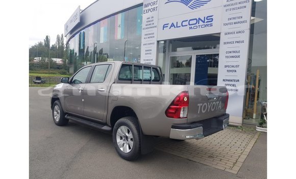 Buy Import Toyota Hilux Other Car in Import - Dubai in Bumthang Buy Import Toyota Hilux Other Car in Import - Dubai in Bumthang