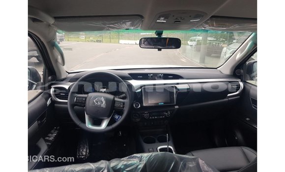 Buy Import Toyota Hilux Other Car in Import - Dubai in Bumthang Buy Import Toyota Hilux Other Car in Import - Dubai in Bumthang