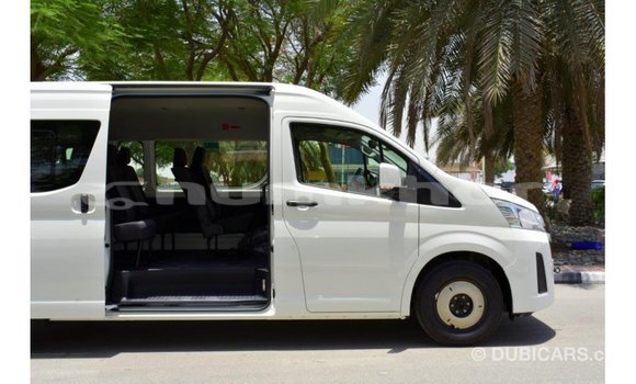 Buy Import Toyota Hiace White Car in Import - Dubai in Bumthang Buy Import Toyota Hiace White Car in Import - Dubai in Bumthang