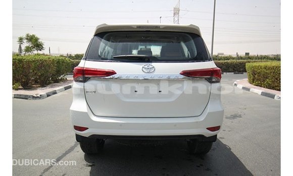 Buy Import Toyota Fortuner White Car in Import - Dubai in Bumthang Buy Import Toyota Fortuner White Car in Import - Dubai in Bumthang
