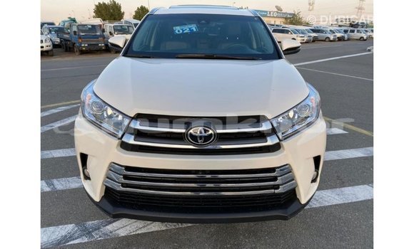 Buy Import Toyota Highlander White Car in Import - Dubai in Bumthang Buy Import Toyota Highlander White Car in Import - Dubai in Bumthang