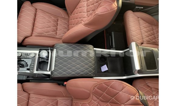 Buy Import Toyota Land Cruiser Black Car in Import - Dubai in Bumthang Buy Import Toyota Land Cruiser Black Car in Import - Dubai in Bumthang