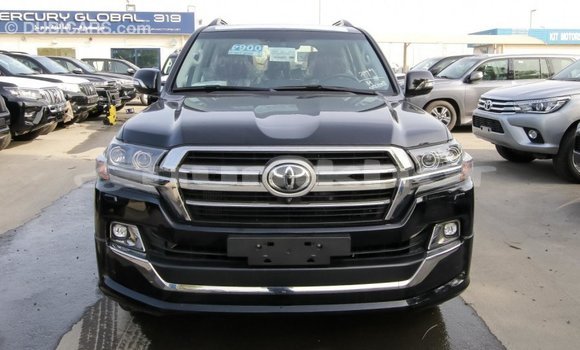 Buy Import Toyota Land Cruiser Black Car in Import - Dubai in Bumthang Buy Import Toyota Land Cruiser Black Car in Import - Dubai in Bumthang