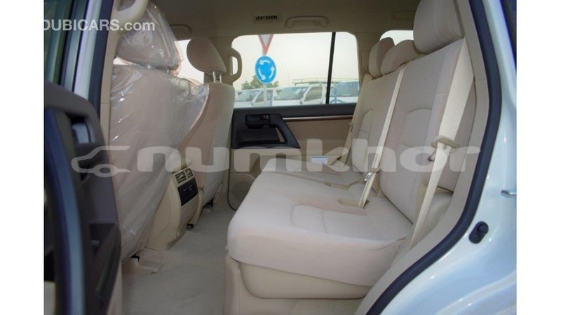 Big with watermark toyota land cruiser bumthang import dubai 2390