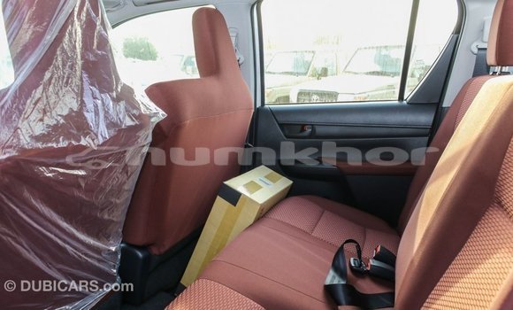 Buy Import Toyota Hilux White Car in Import - Dubai in Bumthang Buy Import Toyota Hilux White Car in Import - Dubai in Bumthang