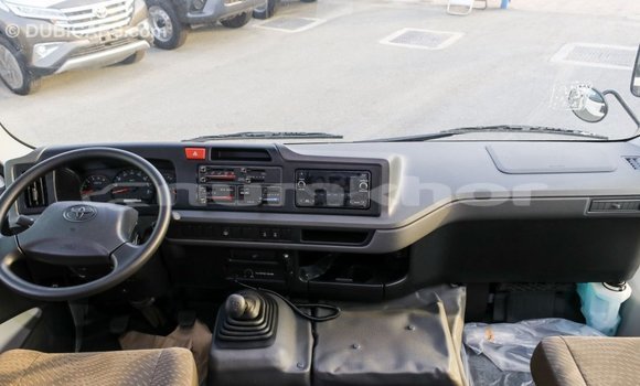 Buy Import Toyota Coaster White Car in Import - Dubai in Bumthang Buy Import Toyota Coaster White Car in Import - Dubai in Bumthang