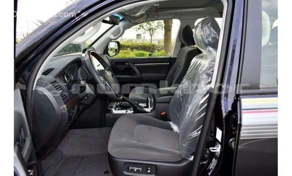 Buy Import Toyota Land Cruiser Black Car in Import - Dubai in Bumthang Buy Import Toyota Land Cruiser Black Car in Import - Dubai in Bumthang