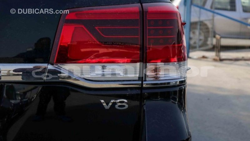 Big with watermark toyota land cruiser bumthang import dubai 2400