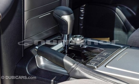 Buy Import Toyota Land Cruiser Black Car in Import - Dubai in Bumthang Buy Import Toyota Land Cruiser Black Car in Import - Dubai in Bumthang