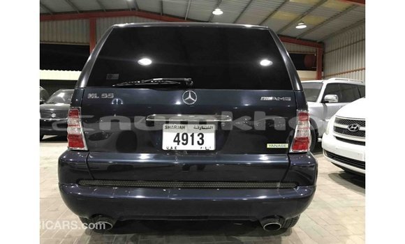 Buy Import Mercedes-Benz 190 (W201) Blue Car in Import - Dubai in Bumthang Buy Import Mercedes-Benz 190 (W201) Blue Car in Import - Dubai in Bumthang