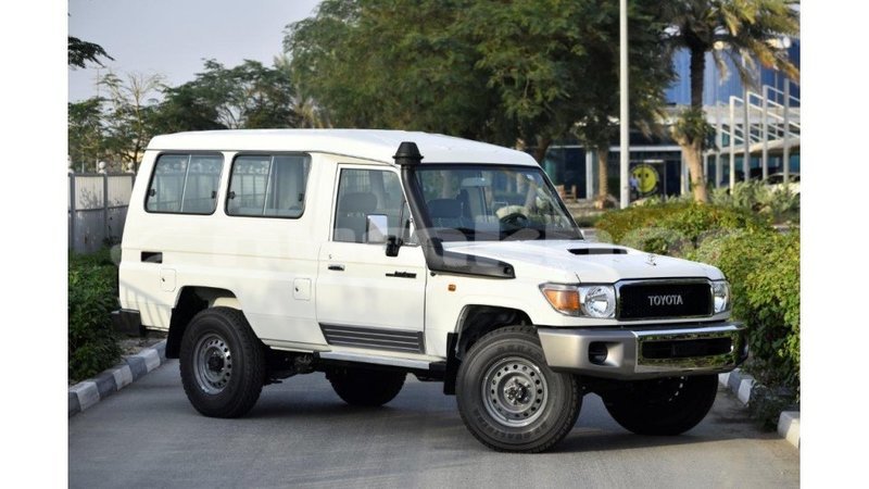 Big with watermark toyota land cruiser bumthang import dubai 2406