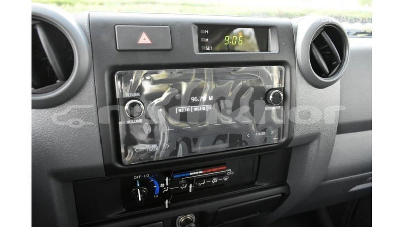 Big with watermark toyota land cruiser bumthang import dubai 2406