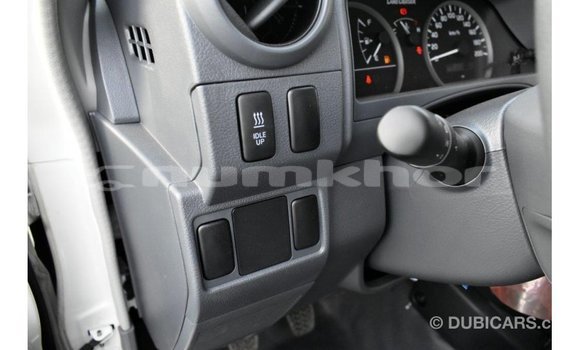Buy Import Toyota Land Cruiser White Car in Import - Dubai in Bumthang Buy Import Toyota Land Cruiser White Car in Import - Dubai in Bumthang